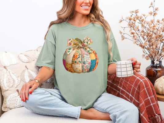 Patchwork Pumpkin Graphic Tee in Two Colors