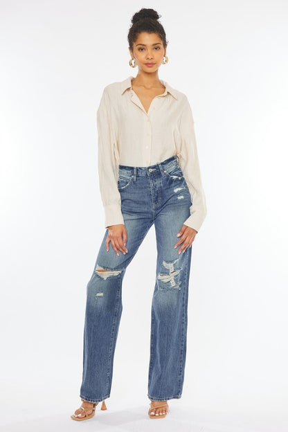 Ultra High-Rise Distressed 90s Flare
