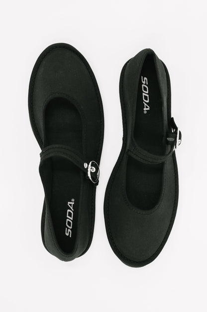 Fleta Buckle Flats in Black
