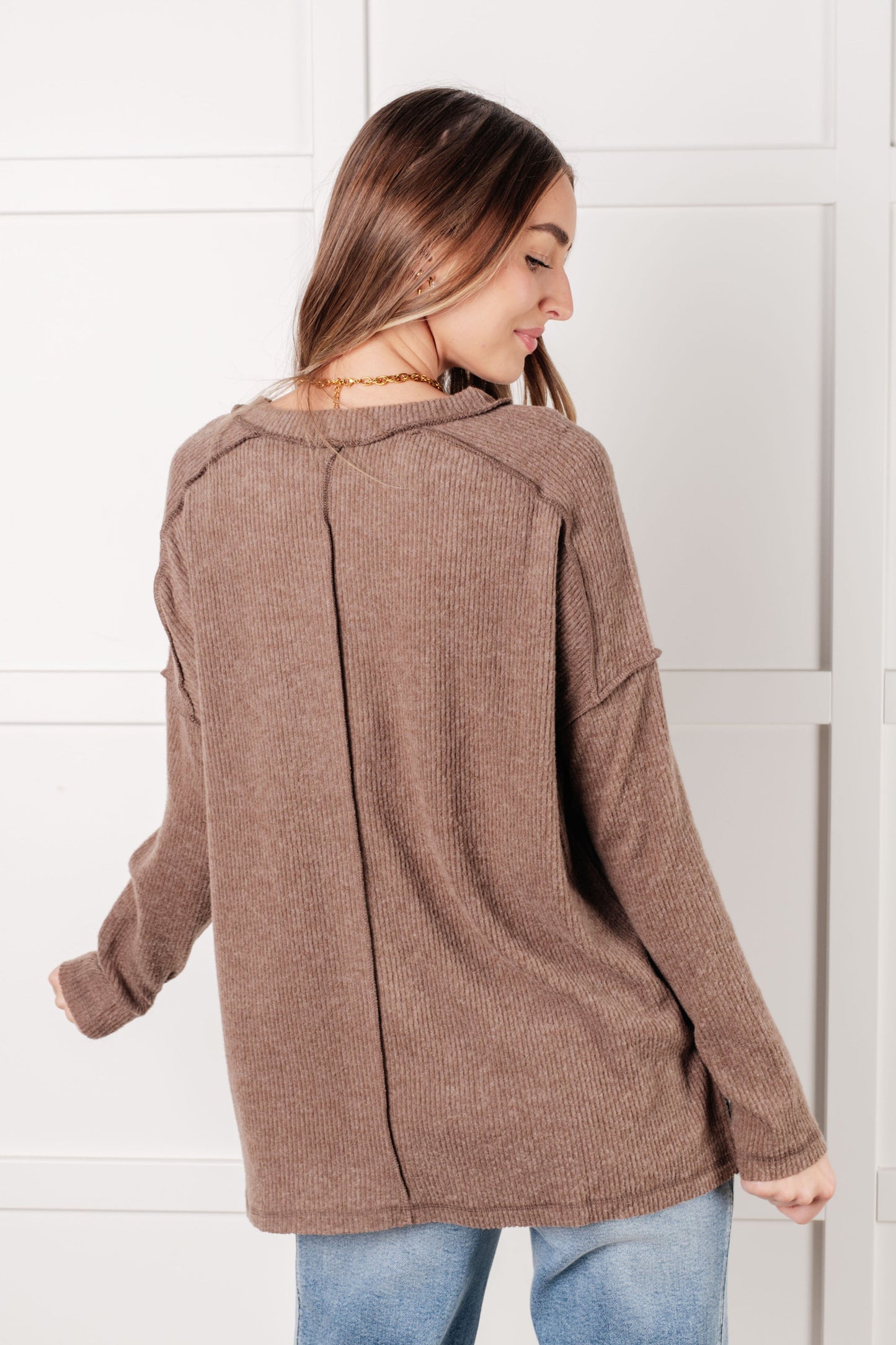 Simply Basic Ribbed Hacci Sweater in Mocha