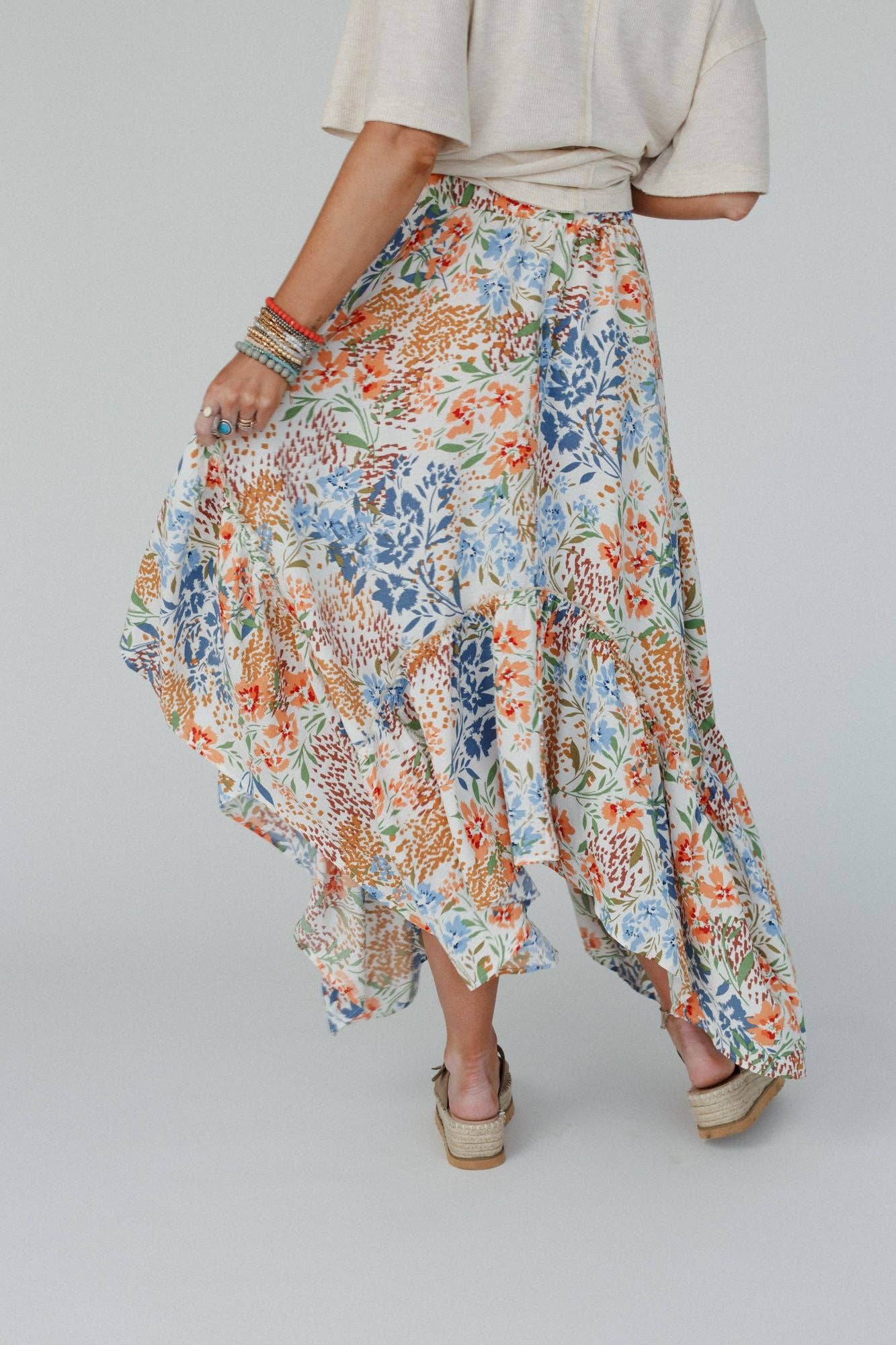 Swing Of Things Pocketed Midi Skirt - Floral